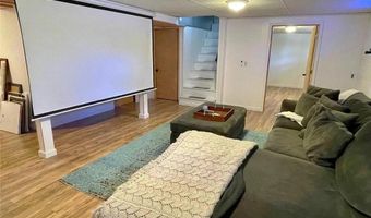 30 Althea Dr, Cranston, RI 02920