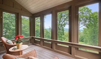 5 Peaked Hill Rd, Ashland, NH 03217