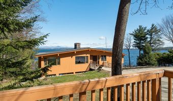 240 Black Point Rd, Alton, NH 03810