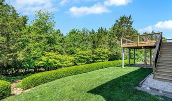2743 Pomme Meadows Dr, Arnold, MO 63010