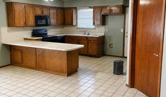 906 N FAIRMONT St, Amarillo, TX 79106