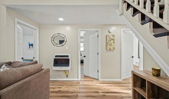 37 High Ridge Rd, Albrightsville, PA 18210