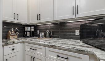 29 Gusta Ln, Hot Springs Village, AR 71909