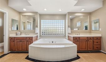 10728 Rivendell Ave, Las Vegas, NV 89135