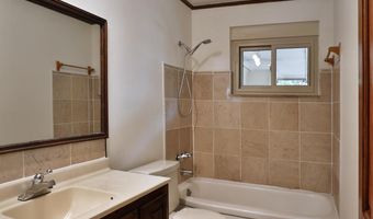 519 E Cooke Rd, Columbus, OH 43214