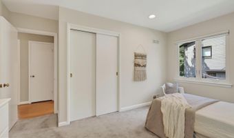 4025 24TH Rd N, Arlington, VA 22207