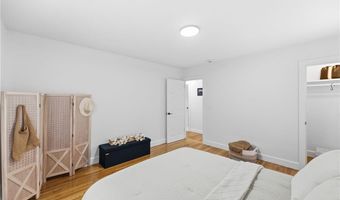 461 River Rd, Lincoln, RI 02865