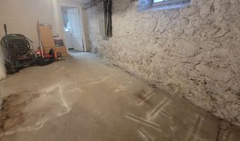 12 Division St A, Danbury, CT 06810