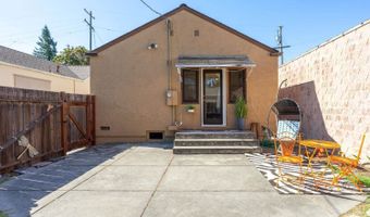 619 Oak St, Santa Rosa, CA 95404