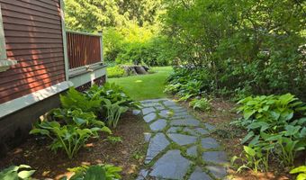 49 Tyler St, Brattleboro, VT 05301