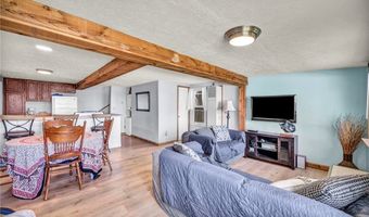 15 Lake Hurst Dr, Ashtabula, OH 44004