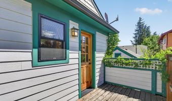 19 Gresham St, Ashland, OR 97520