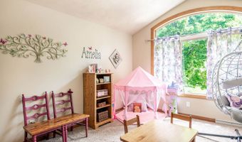 1501 S Weimar St, Appleton, WI 54915