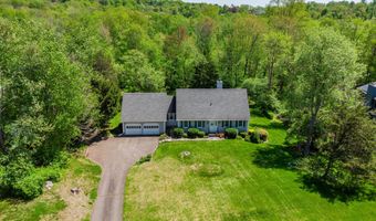 3 Red Barn Ln, Brookfield, CT 06804