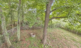 145 Rustwood Dr, Athens, GA 30606