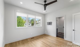34 Fern St, Asheville, NC 28803