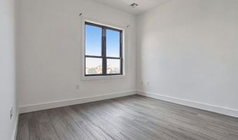 425 AVENUE C 504, Bayonne, NJ 07002