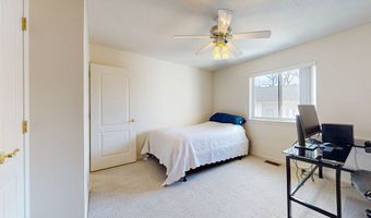 68 Virginia Ave 14, Danbury, CT 06810