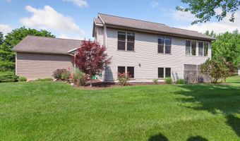 4170 Riverview Dr, Alma, MI 48801