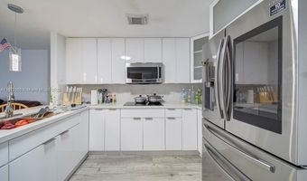 1070 NW 132nd St, North Miami, FL 33168