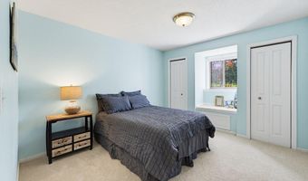 100 Rollingbrook NE, Ada, MI 49301