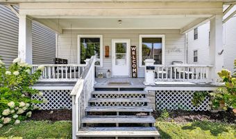816 N SUPERIOR St, Appleton, WI 54911