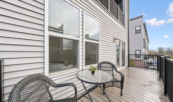44603 WOLFHOUND Sq, Ashburn, VA 20147