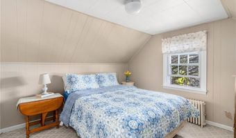 115 Bryant Rd, Cranston, RI 02852