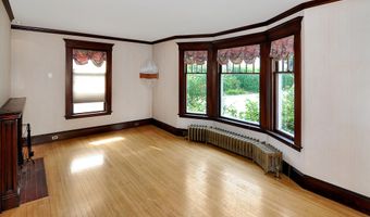 75 S Park St, Bangor, ME 04401