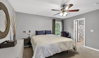 1457 Greenfield Crossing Ct, Ballwin, MO 63021