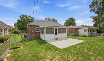9131 Lucia Dr, Affton, MO 63123