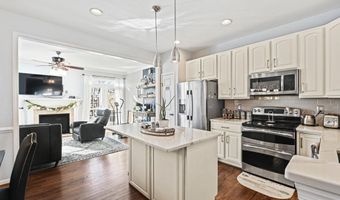 41881 PRECIOUS Sq, Aldie, VA 20105