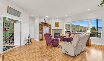 1957 Eureka St, Gardnerville, NV 89410