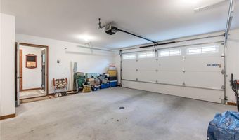 323 Fairgrounds Rd 4, Alexandria, MN 56308