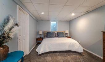 112 Sabra Ct, Apple Valley, MN 55124