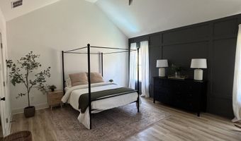 5661 Wooded Vly, Flowery Branch, GA 30542