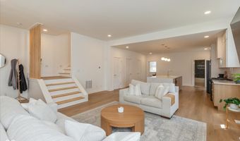 733 Parkway Ave, Indianapolis, IN 46203