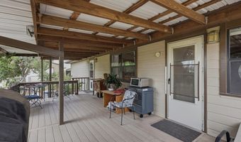 102 S Hackberry Dr, Alpine, TX 79830