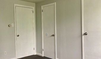 55 Valley Rd, Bayonne, NJ 07035