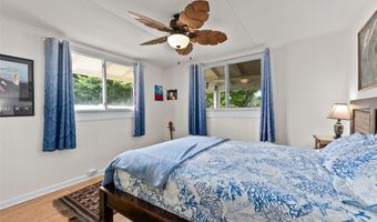 763 Kaipii St, Kailua, HI 96734