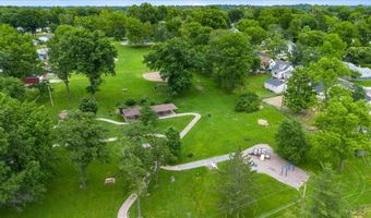 113 Roland Ave, Ballwin, MO 63021