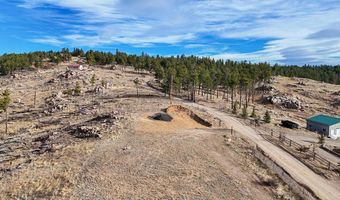 865 Redstone Dr, Bellvue, CO 80512