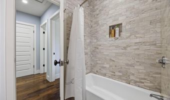14 Bay View Rd, Charlestown, RI 02813