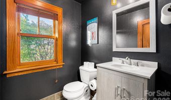 419 Summit Trl, Banner Elk, NC 28604