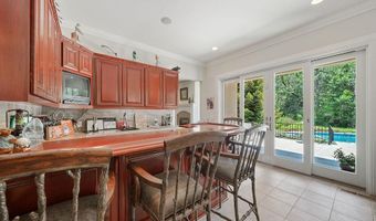 2705 Pine Dr, Arnold, CA 95223