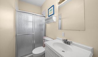 211 23rd St, Avalon, NJ 08202