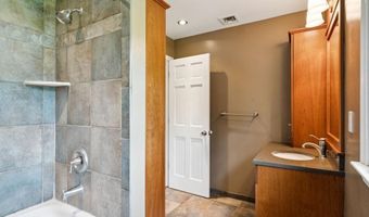 916 DAVIS Rd, Ambler, PA 19002