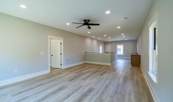 1036 Cummings St 1, Abingdon, VA 24211