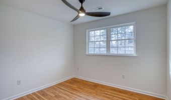 811 SUNSET Ter, Dover, DE 19904