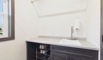 3196 W RYEGRASS Dr, Appleton, WI 54913
